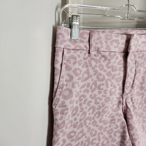 Kut from the Kloth size 4 animal print trouser shorts - Picture 2 of 7